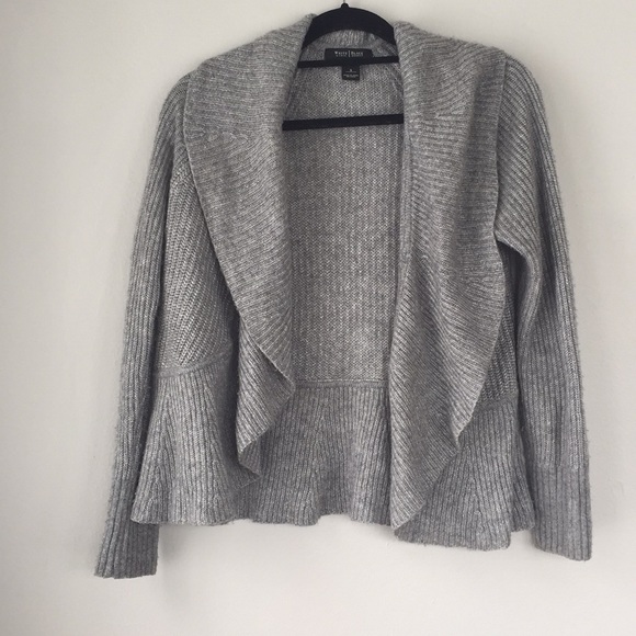 Sweater bundle - Picture 2 of 8